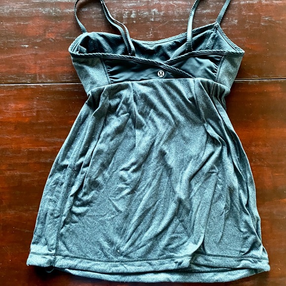 Lululemon tank‼️🍋 sexy black‼️ - Picture 1 of 7